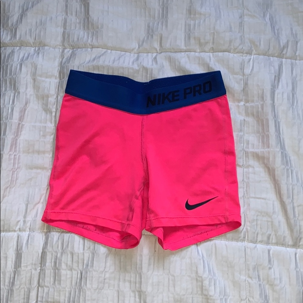 Girls pink nike pros
